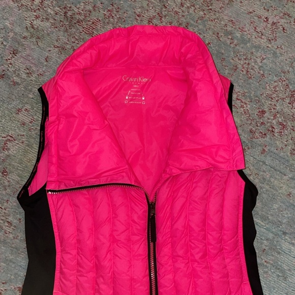 Women’s Calvin Klein lightweight fall/winter vest - size L - Picture 3 of 4